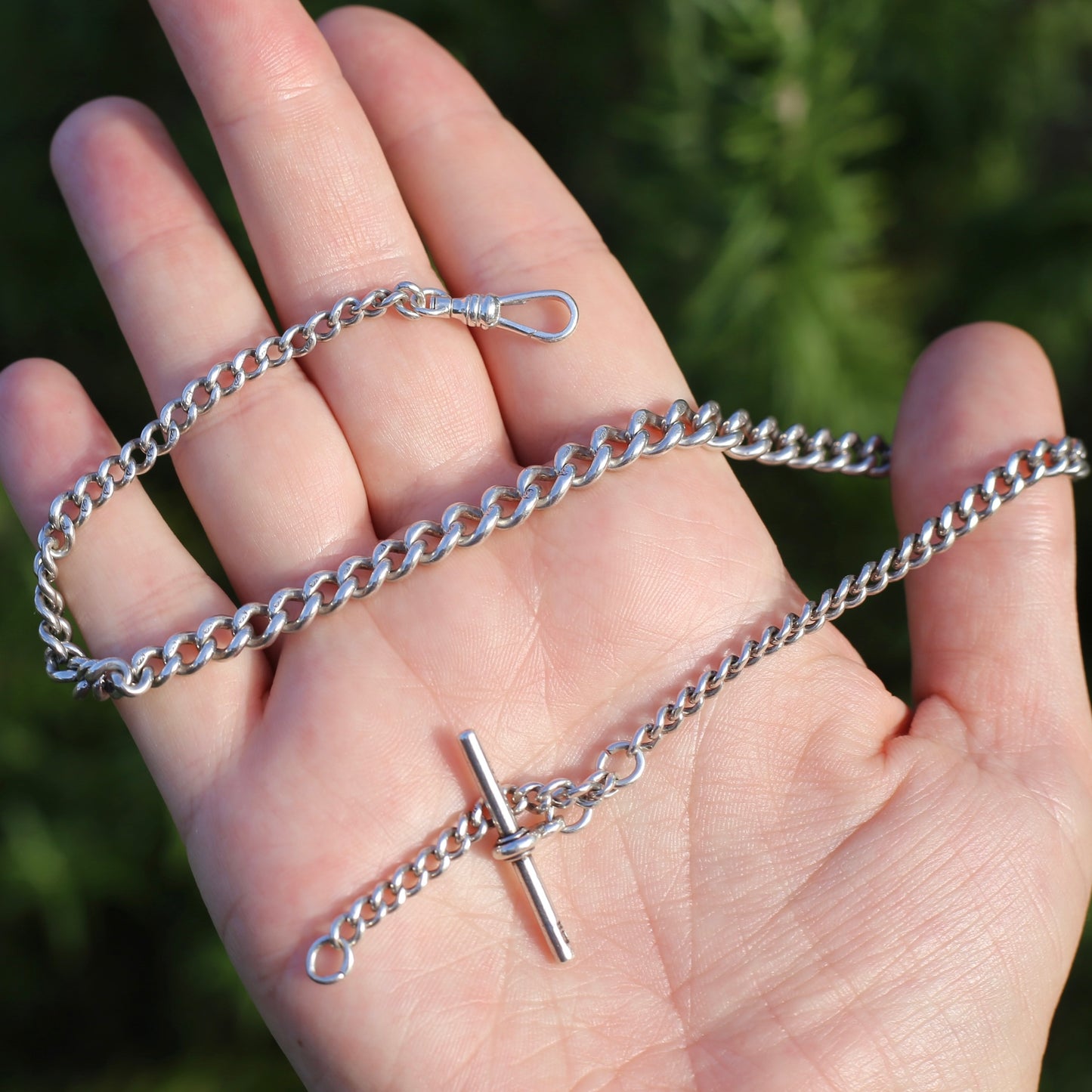 Single Graduated Silver Watch Chain with T-bar, 32cm 21.6g