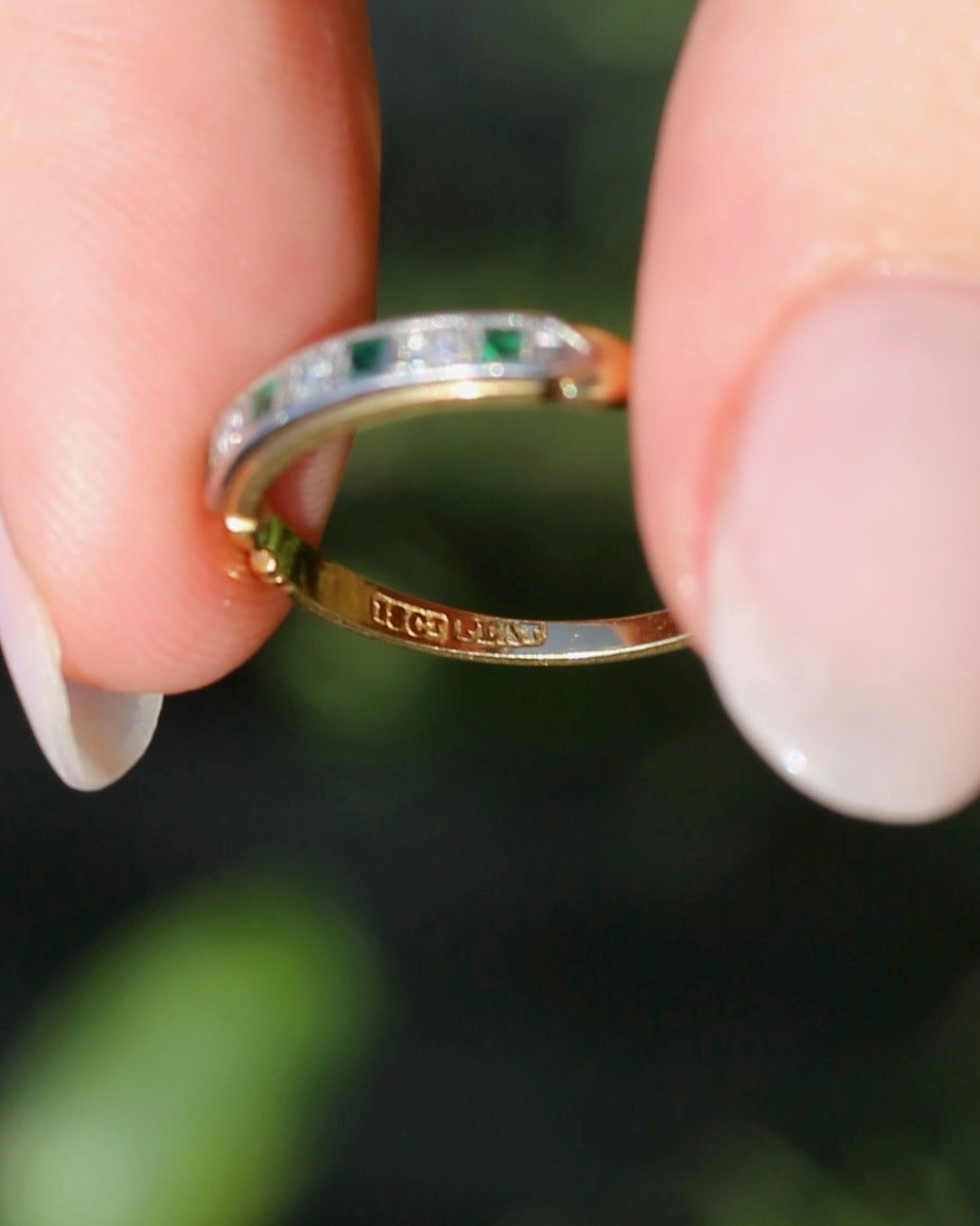 Circa 1930s Natural Emerald & Single Cut Diamond 18ct & Platinum 7 Stone Stacker, size O or 7.25, 2.05g