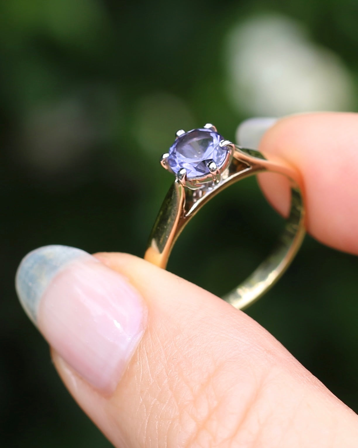 Hand Carved Australian Iolite Solitaire Ring, 9ct White and Yellow Gold, size S1/2 or 9.25, 3.03g