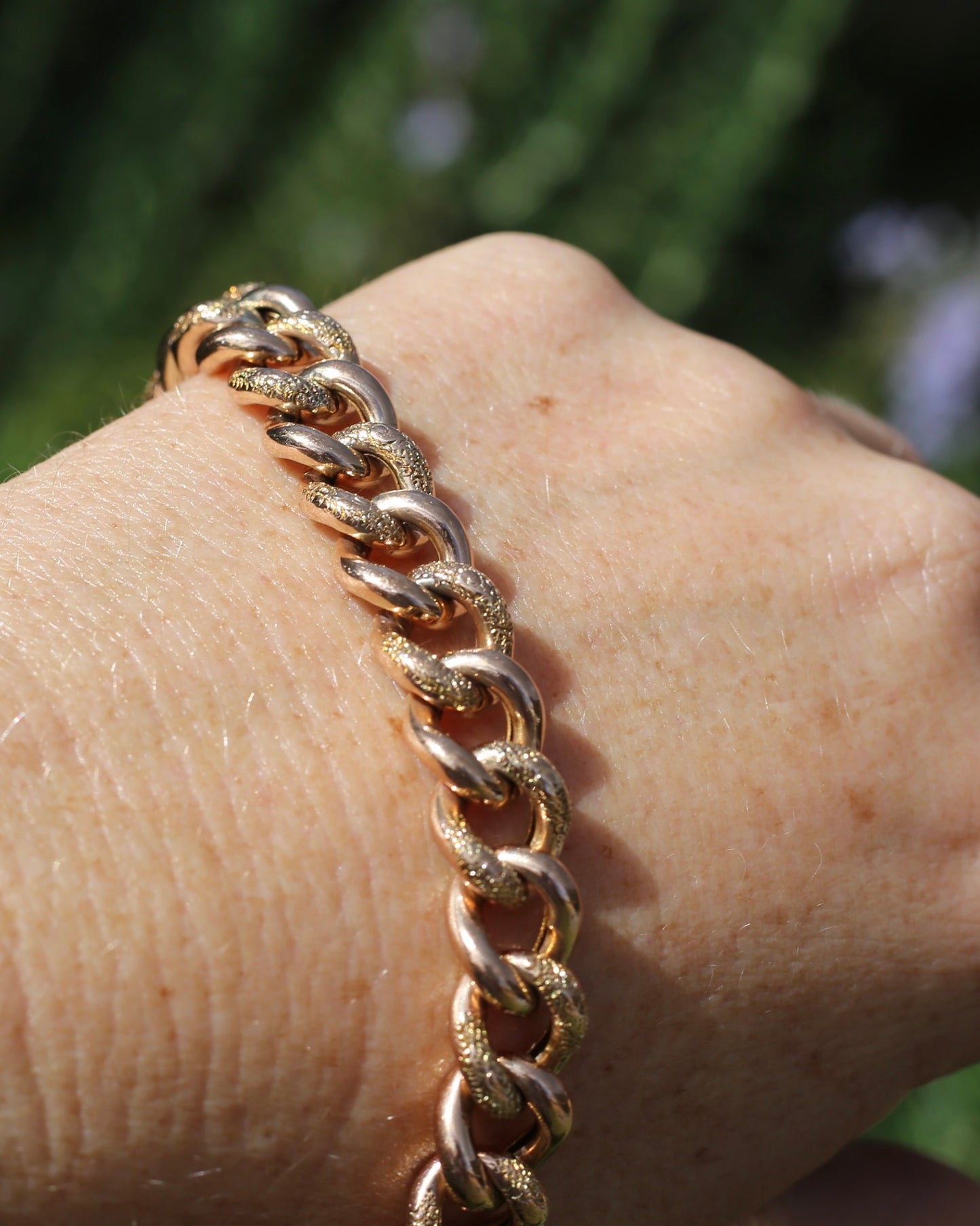 20.5cm Old Rose Gold Semi Hollow Day and Night Bracelet, 9ct Old Rose Gold, 17.29g
