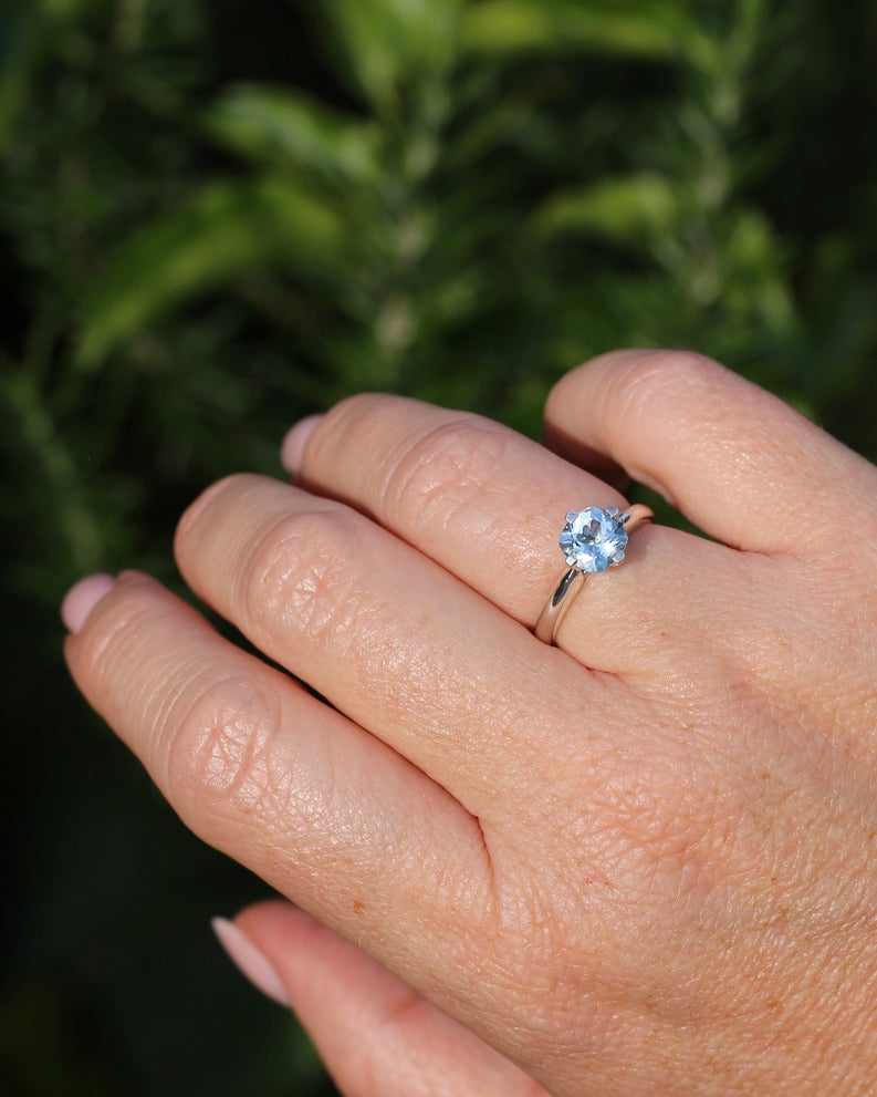 1ct Natural Aquamarine Cushion Cut Ring, Silver, size M1/2 or 6.5, 2.63g
