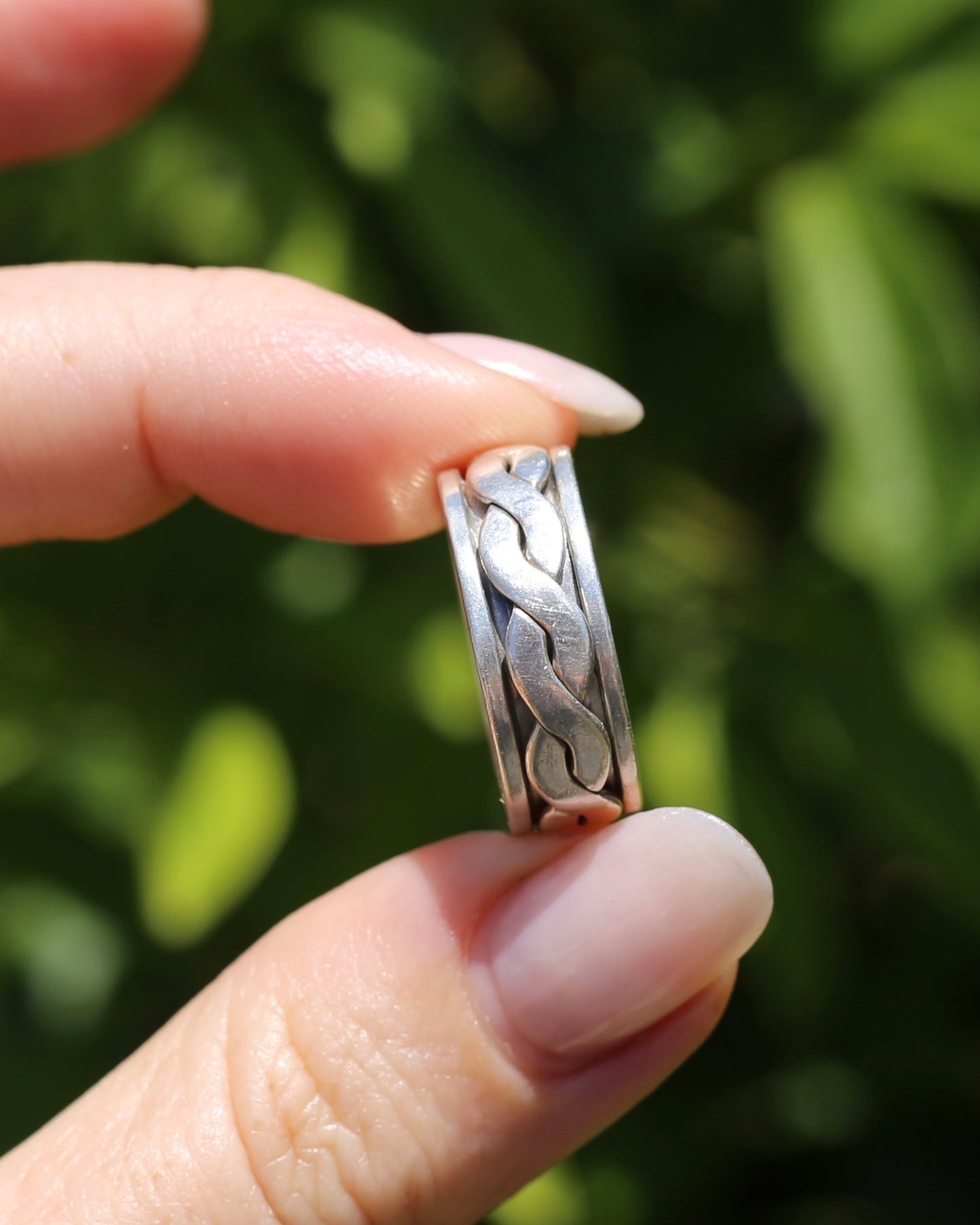 Silver Spinner Ring, Sterling Silver, size U1/2 or 10.25 (fits likely a size smaller), 6.7g