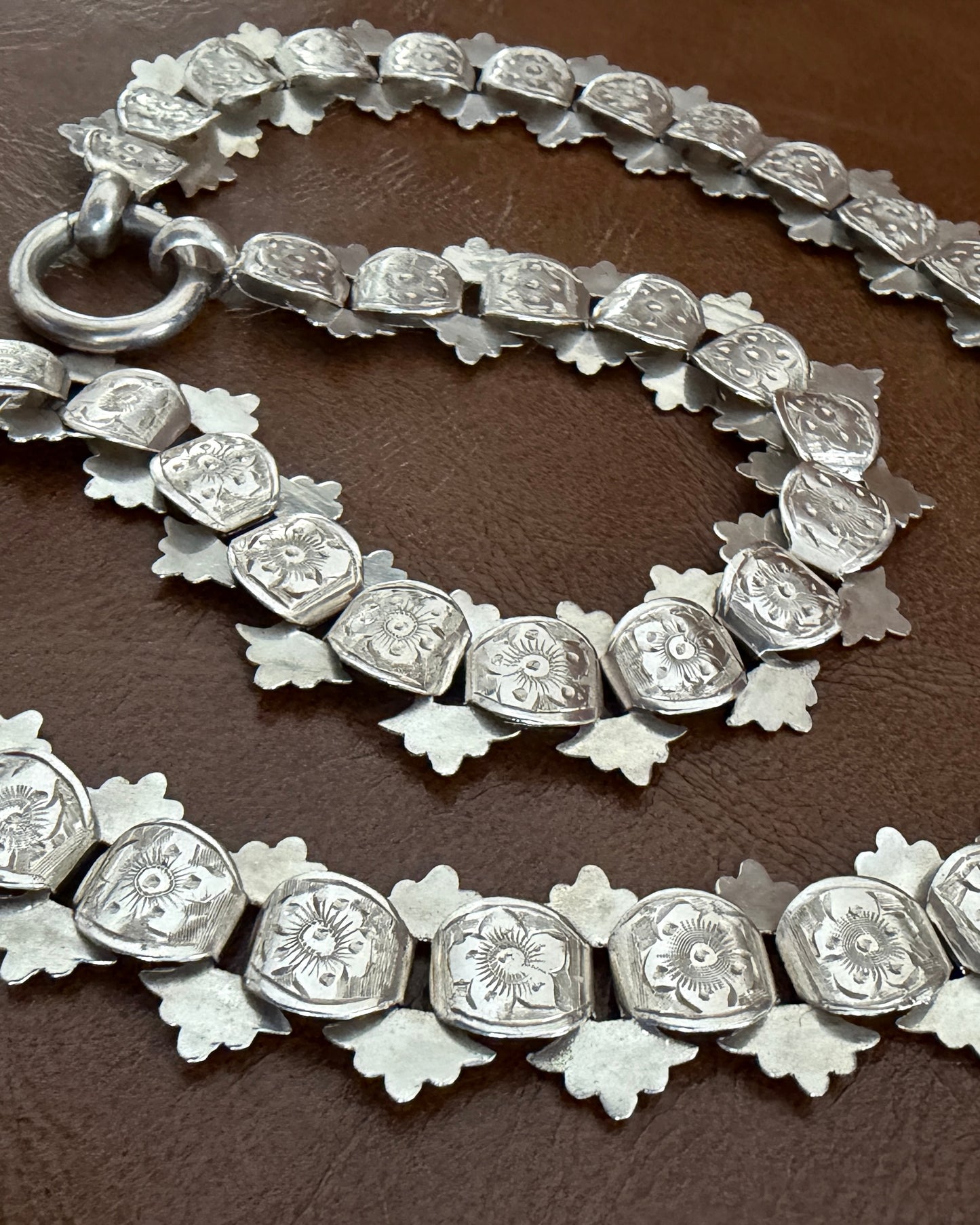 Antique Victorian Floral Book Chain, Silver, 45cm or 7.75 inches, 22.43g