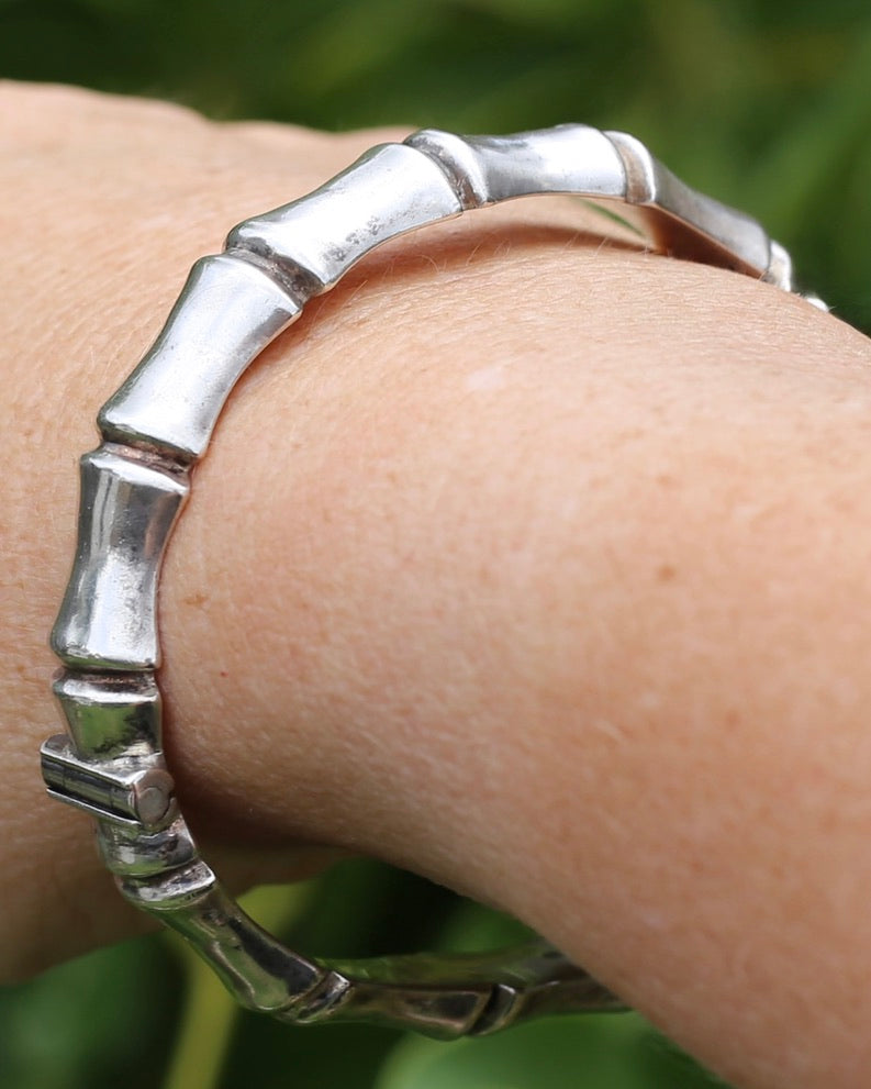 1962-1963 Birmingham Made Silver Bamboo Hinged Bangle with Safety Chain, Sterling Silver, 17.96g