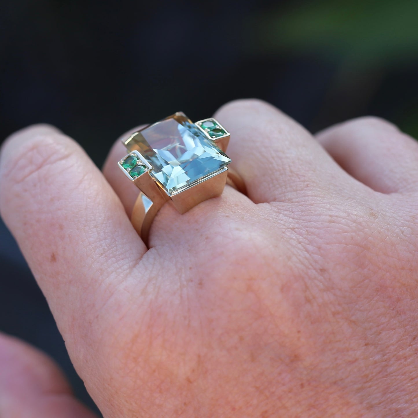 Vintage 15ct Prasiolite Green Quartz and Chrome Diopside Cocktail Ring, size U or 10