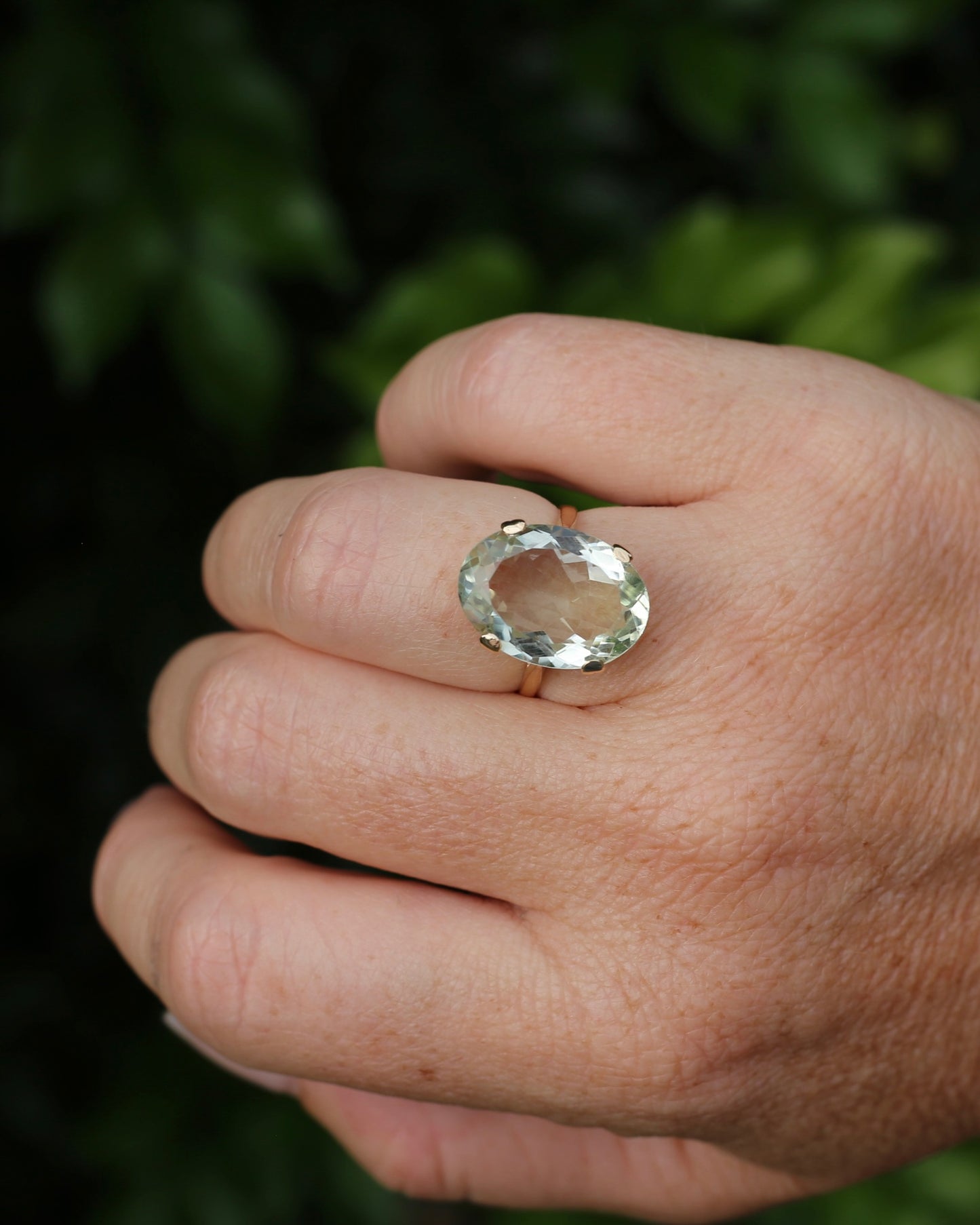 Vintage 10.5ct Oval Prasiolite or Green Amethyst Ring, 9ct Yellow Gold, size N1/2 or 7, 4.60g