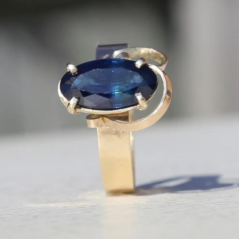 1980s 4ct Australian Parti Sapphire Retro Ring, 9ct Yellow Gold, size X or 11.5 (easily sizeable) with valuation