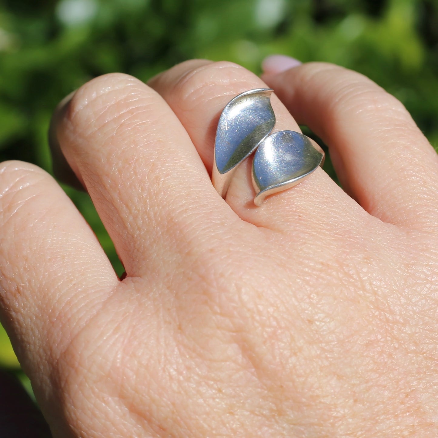 Two leaf Silver Ring, Sterling Silver, sizeable