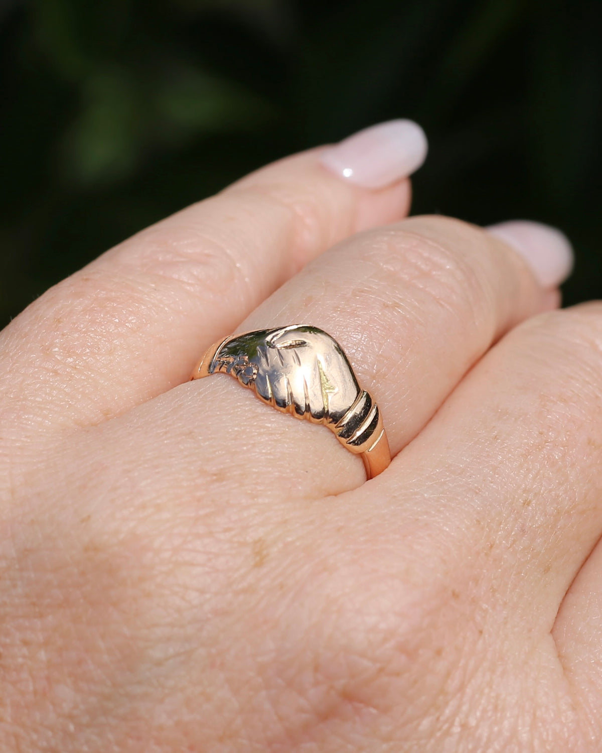 Vintique 15ct Fede Ring, 15ct Yellow Gold, size 7.5 or just over O1/2, 4.24g
