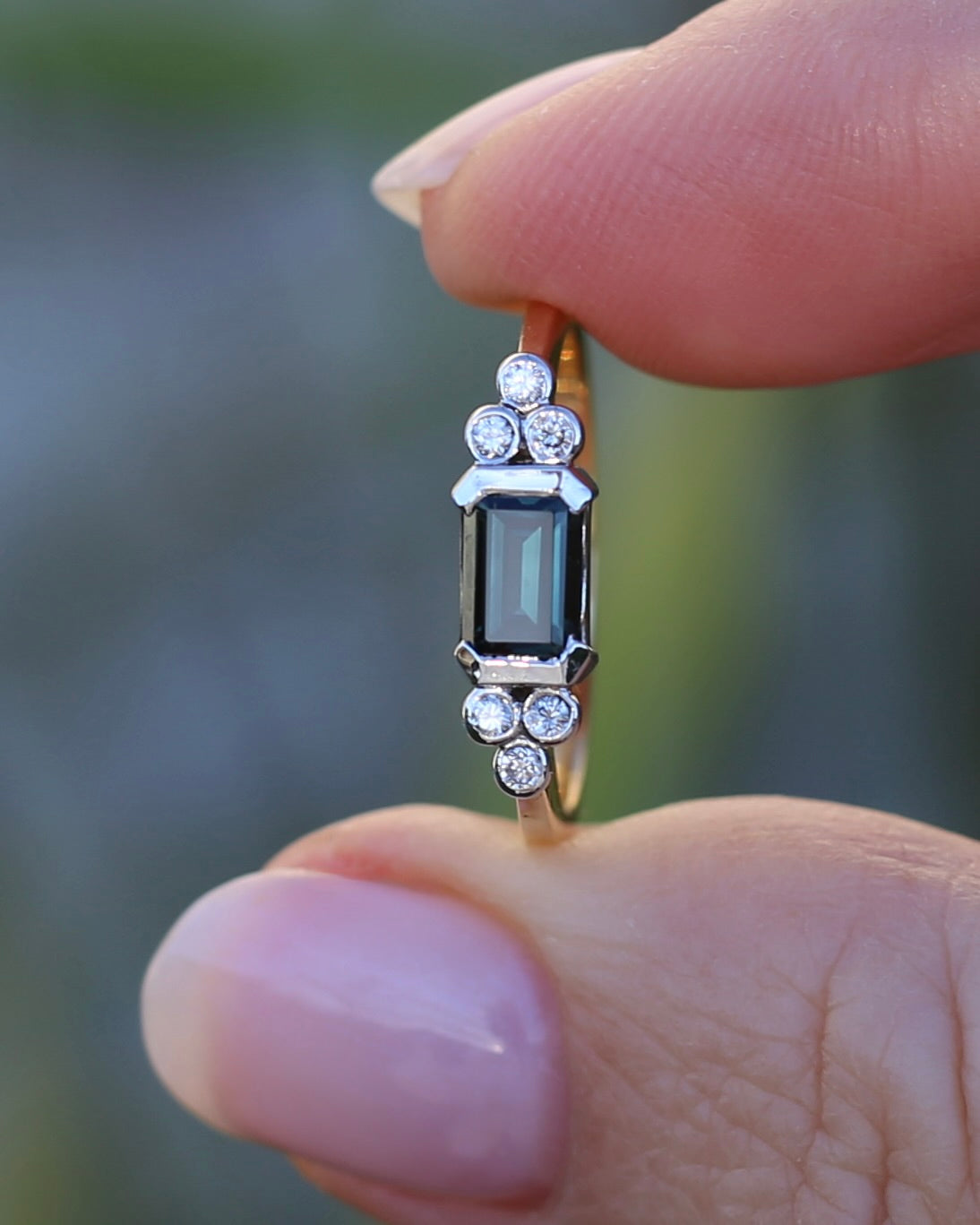 Vintage East West Set Natural Sapphire and Diamond Ring, 18ct Yellow and White Gold, size O or 7.25, 3.36g, with valuation