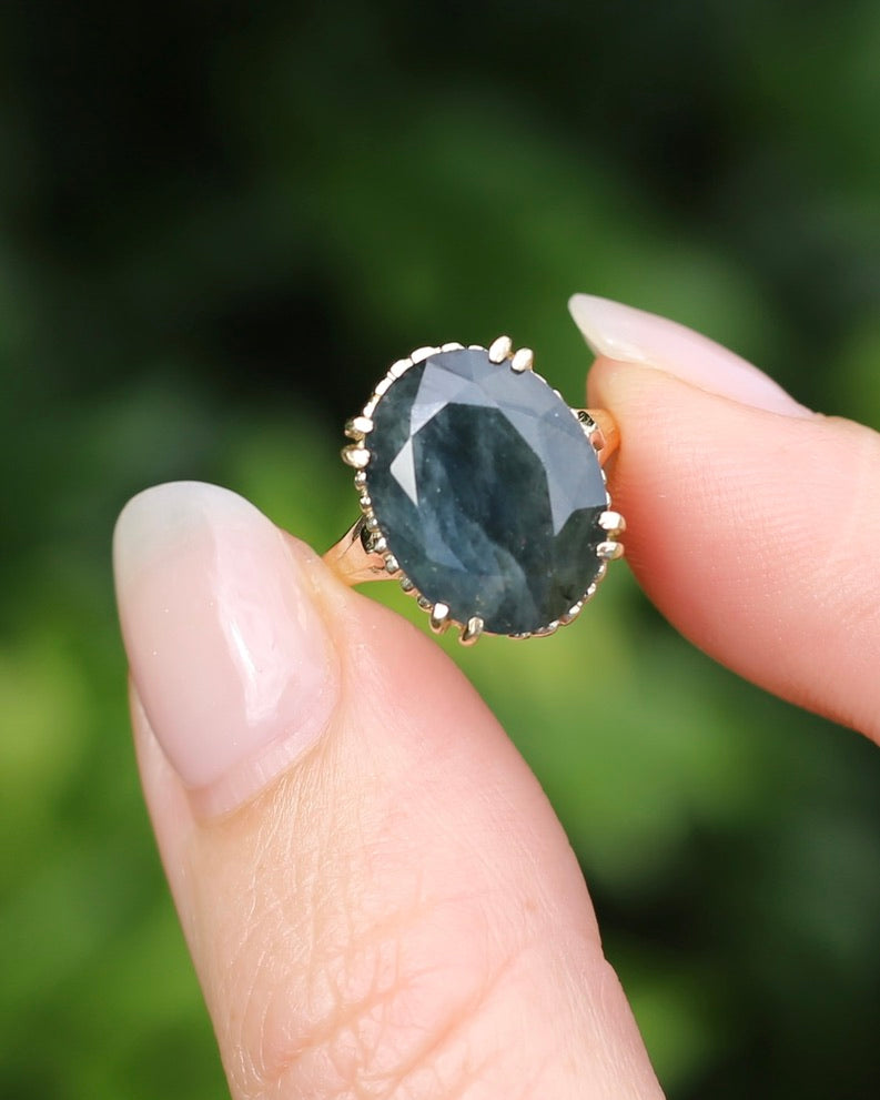 8.4ct Opaque Blue Sapphire, in Four Double Claw Filigree 9ct Yellow Gold Ring, size J or 4.75, 3.53g