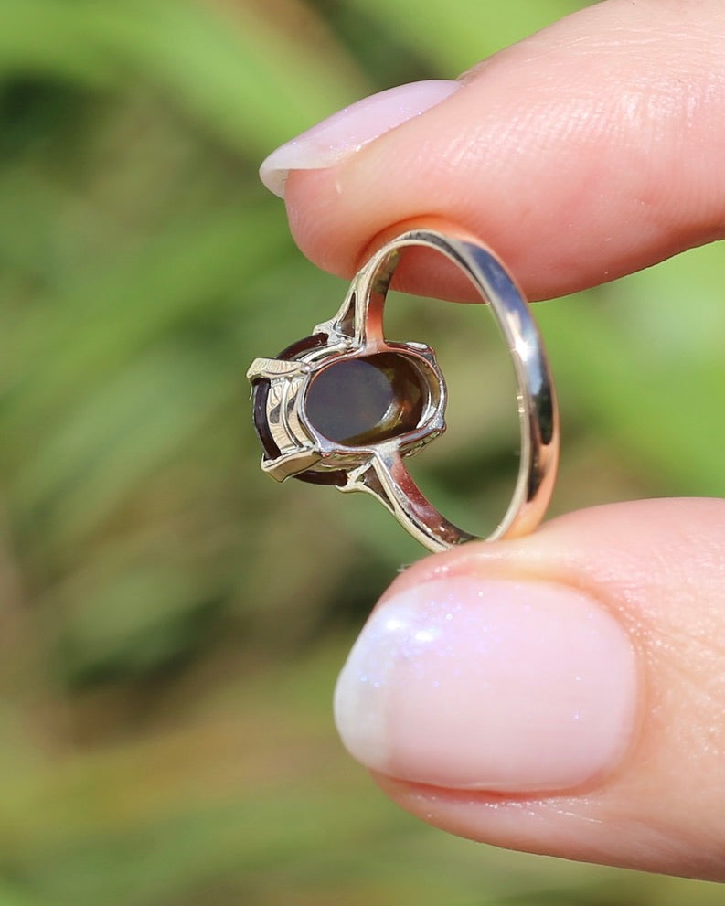 ON HOLD 3.95ct Fancy Cut Tanzanian Umba Sapphire in Vintage 9ct Yellow Gold, size L or 5.75, 2.80g