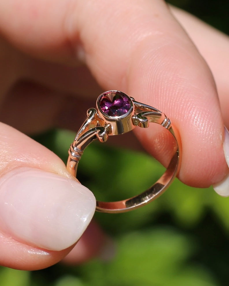 1996 Australian Made Bezel Set Rhodolite Garnet, 9ct Rose Gold, size O or just over 7, 2.60g