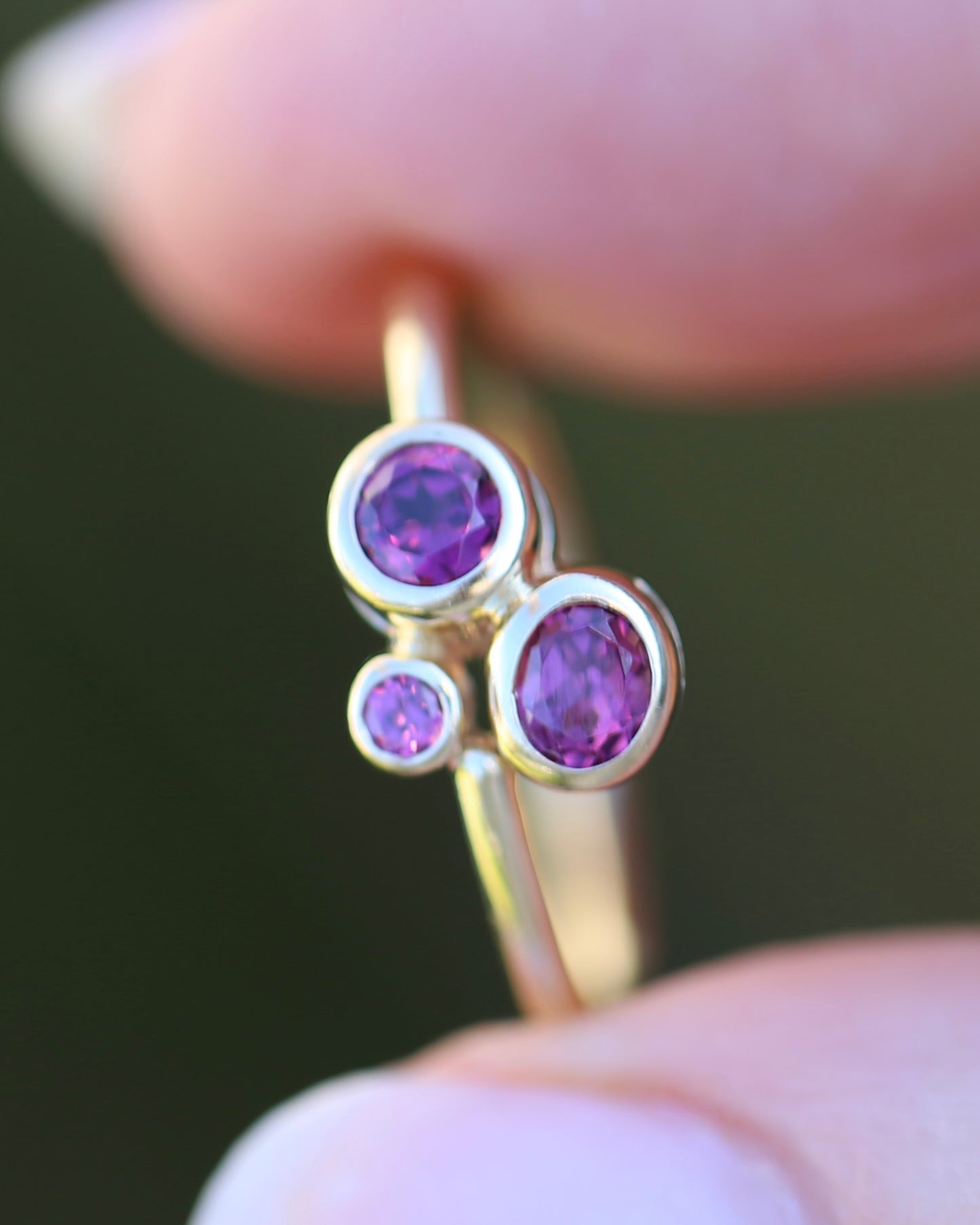 Rhodolite Garnet Three Stone Modern Bezel Set Bubble Trilogy, 9ct Yellow Gold, size O or 7.25, 1.75g