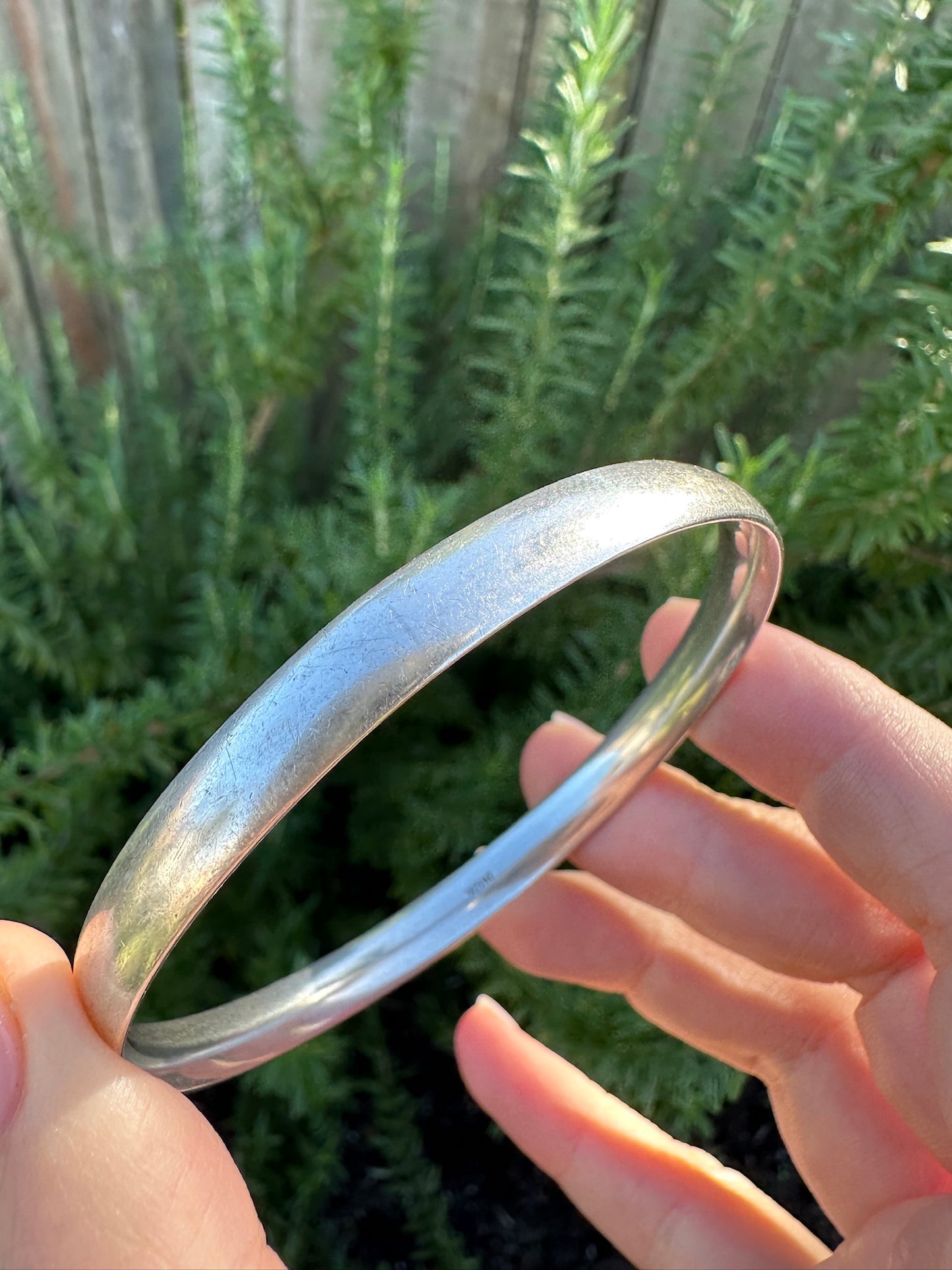 Vintage New Zealand Half round 6.75mm Silver Bangle 66mm internal diameter, 28.3g