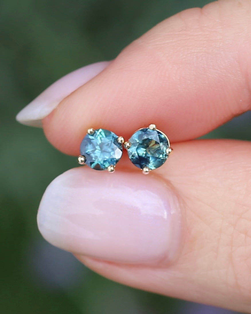 1.2ct Parti Sapphire Studs, 9ct Yellow Gold, 0.76g