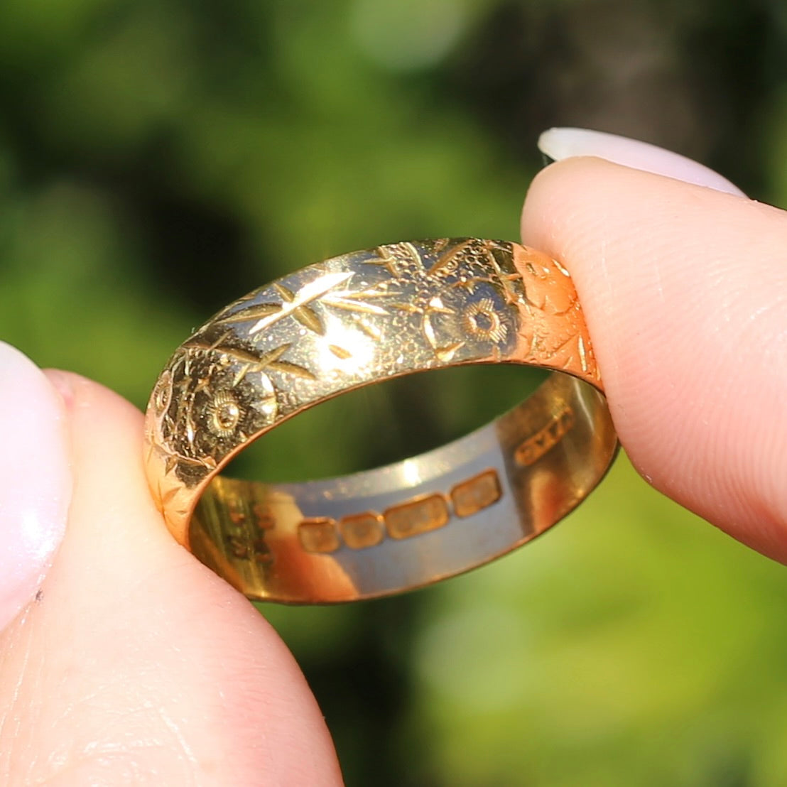 1964 22ct Half Round Band with Crisp Floral Engravings, size U1/2 ot 10.5 (fits about T1/2 or 9.75)