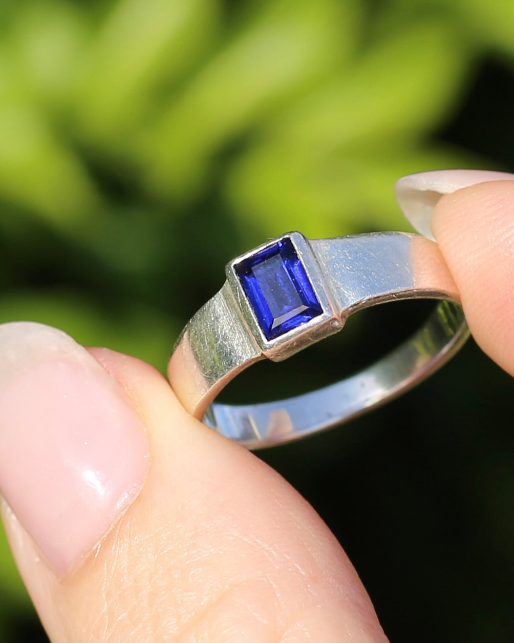 Blue Sapphire (Synthetic) Baguette in Bezel Set Silver Ring, size Q1/2 or 8.25 (fits more like a P1/2), 3.5g