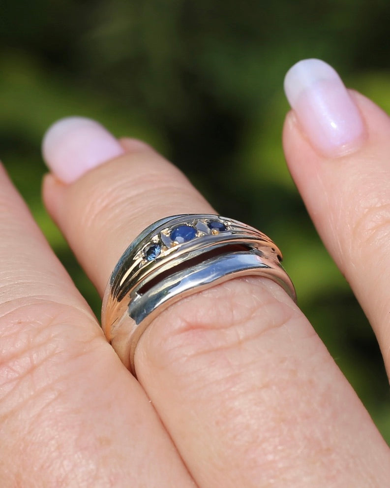 Mixed Metal Wide Band Featuring 3 Rubyvale Sapphires Mined in 1992, Sterling Silver and 14ct Yellow Gold, size O or just over 7 (fits more like an M1/2 or N), 6.81g
