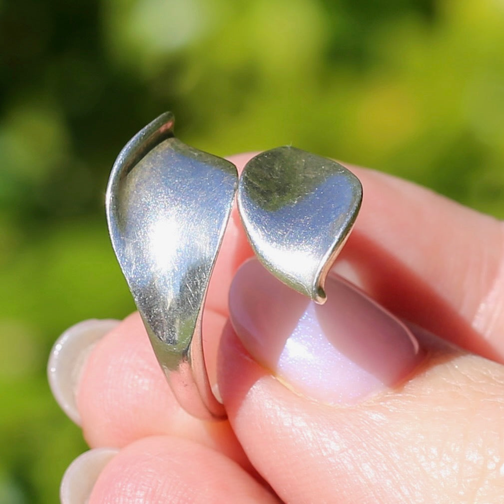 Two leaf Silver Ring, Sterling Silver, sizeable