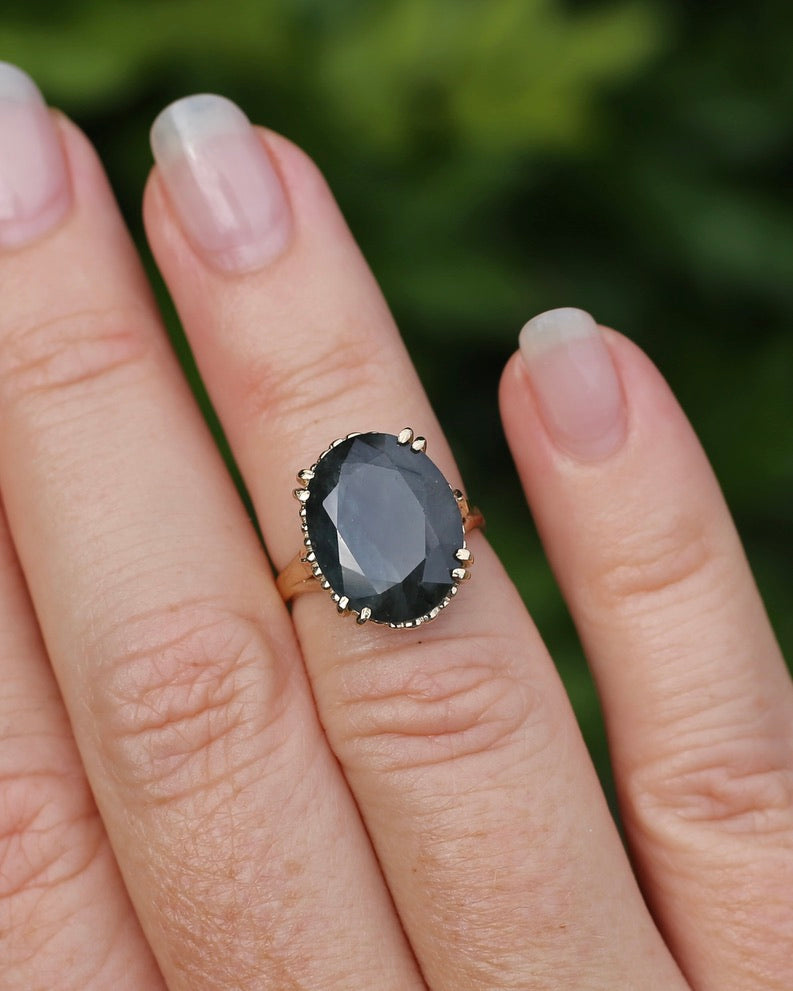 8.4ct Opaque Blue Sapphire, in Four Double Claw Filigree 9ct Yellow Gold Ring, size J or 4.75, 3.53g