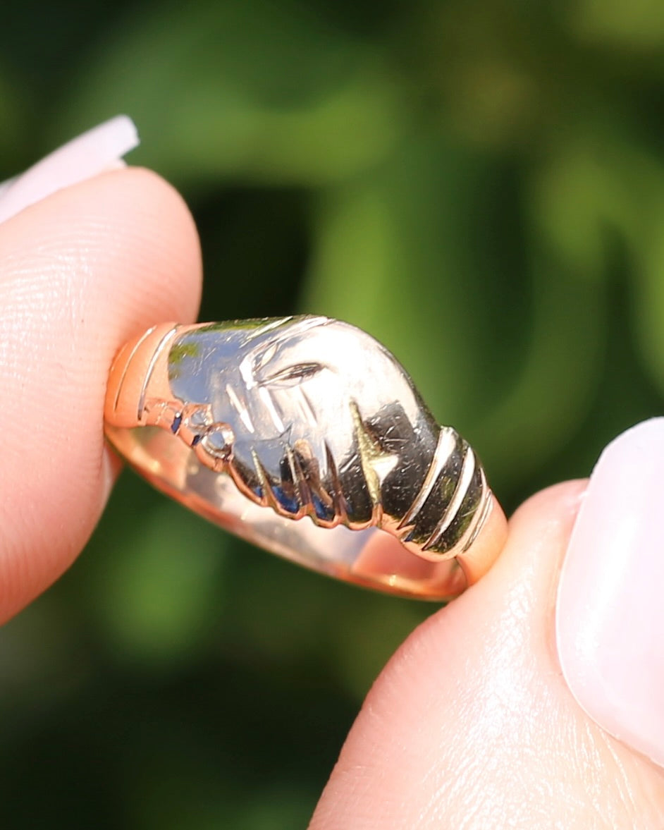 Vintique 15ct Fede Ring, 15ct Yellow Gold, size 7.5 or just over O1/2, 4.24g