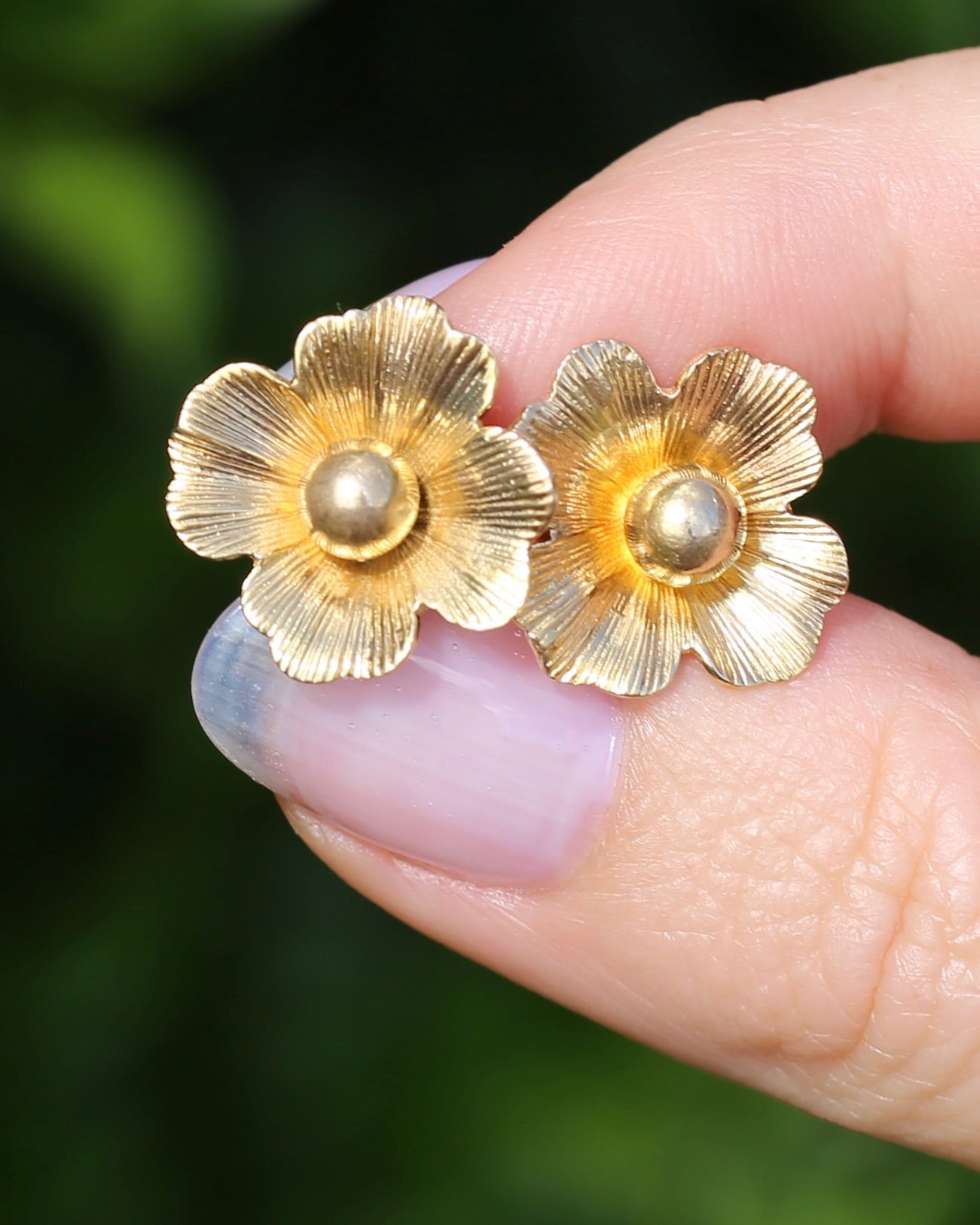 Vintage 1950s Large Floral Earring Studs, 9ct Gold (14K butterflies), Birmingham Made, 3.27g