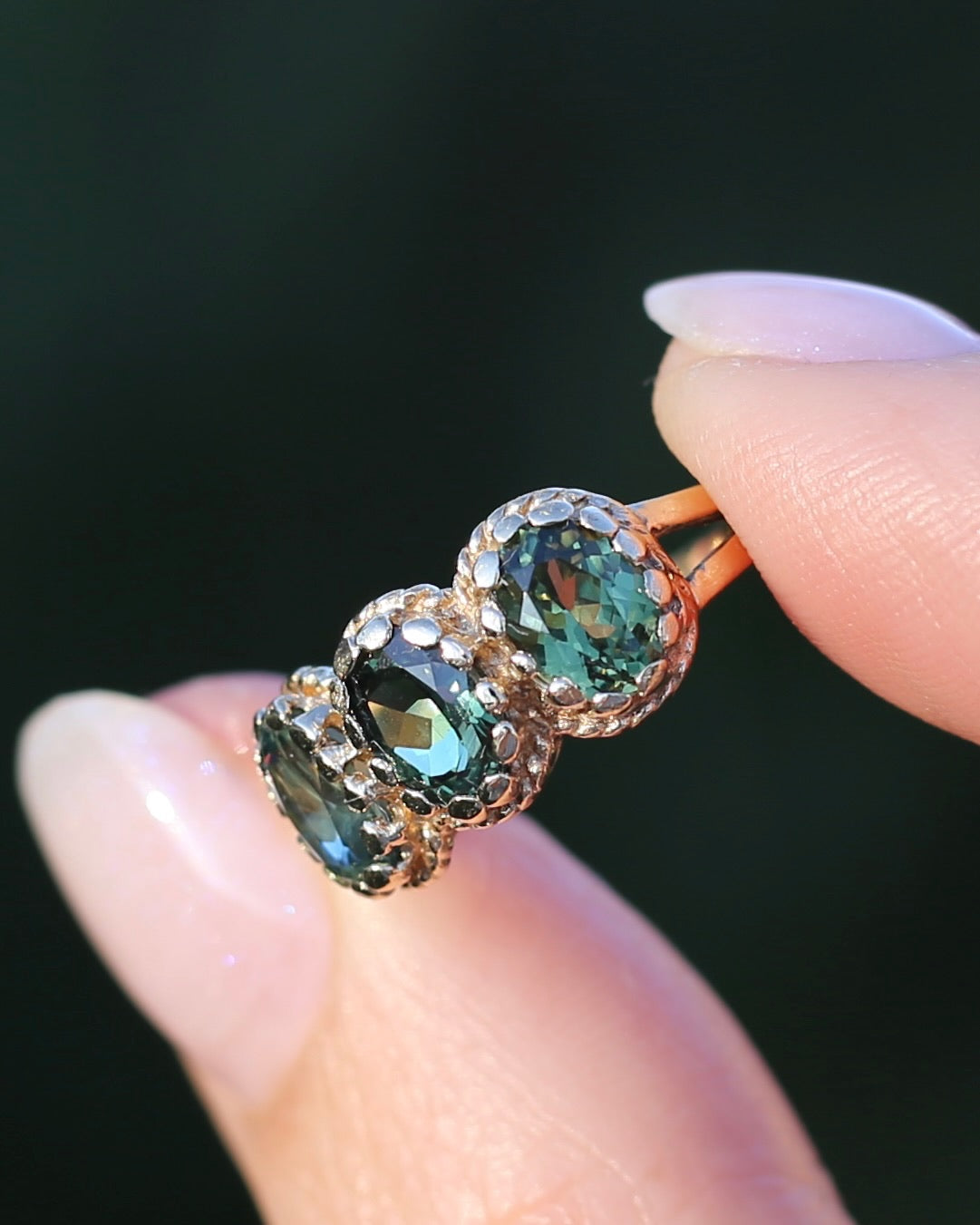 3ct Green Parti Sapphire Claw Set Vintage Ring, 9ct Yellow Gold, size 6 or L1/2