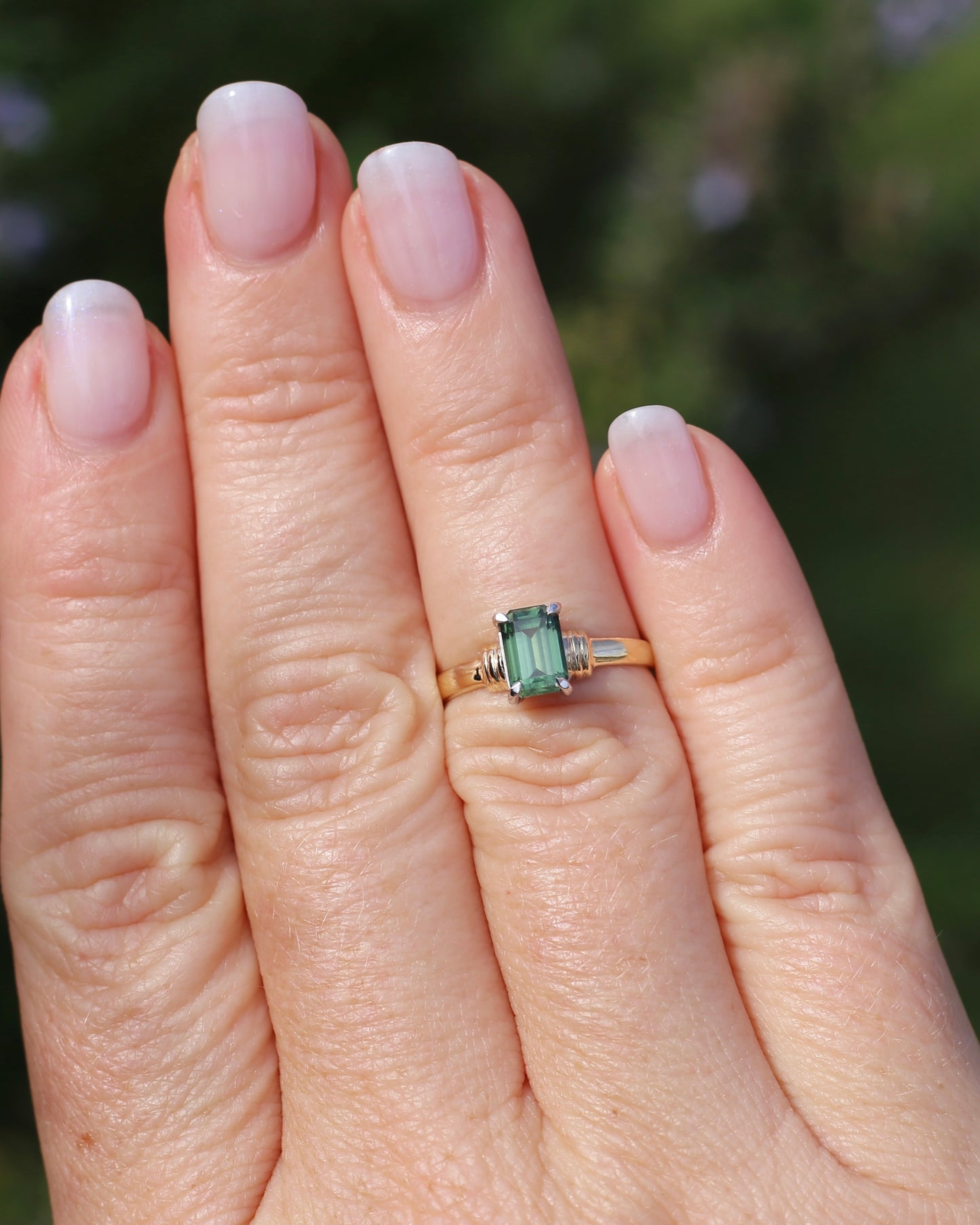 1.3ct Natural Green Emerald Cut Sapphire, 9ct White and Yellow Gold, size K1/2 or 5.5, 2.0g