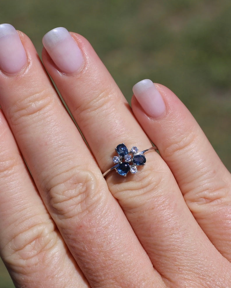 Vintage Parti Sapphire and White Quartz Cluster Ring, 9ct White Gold, size M or just over 6, 1.7g