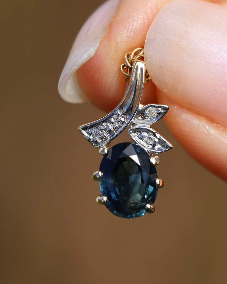 Approx 1.2ct Natural Sapphire and Single Cut Diamond Pendant, 1.1g
