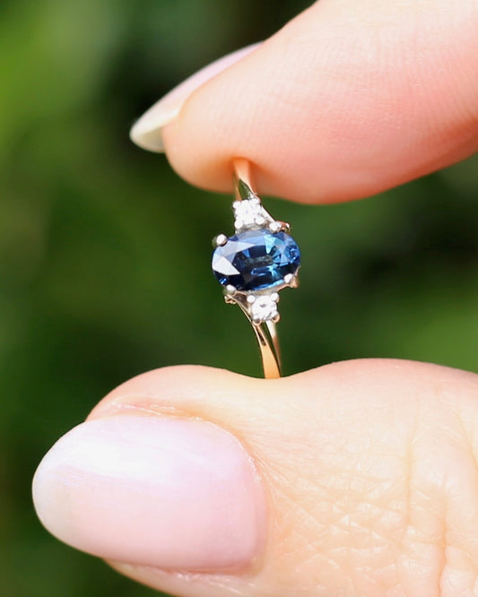Vintage Natural Sapphire and Diamond Trilogy, 9ct Yellow and White Gold, size J or 4.75