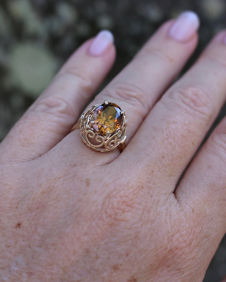 6.9ct Oval Natural Zircon in Raised Filigree Setting, 10ct Yellow Gold, size M1/2 or 6.5, 4.83g