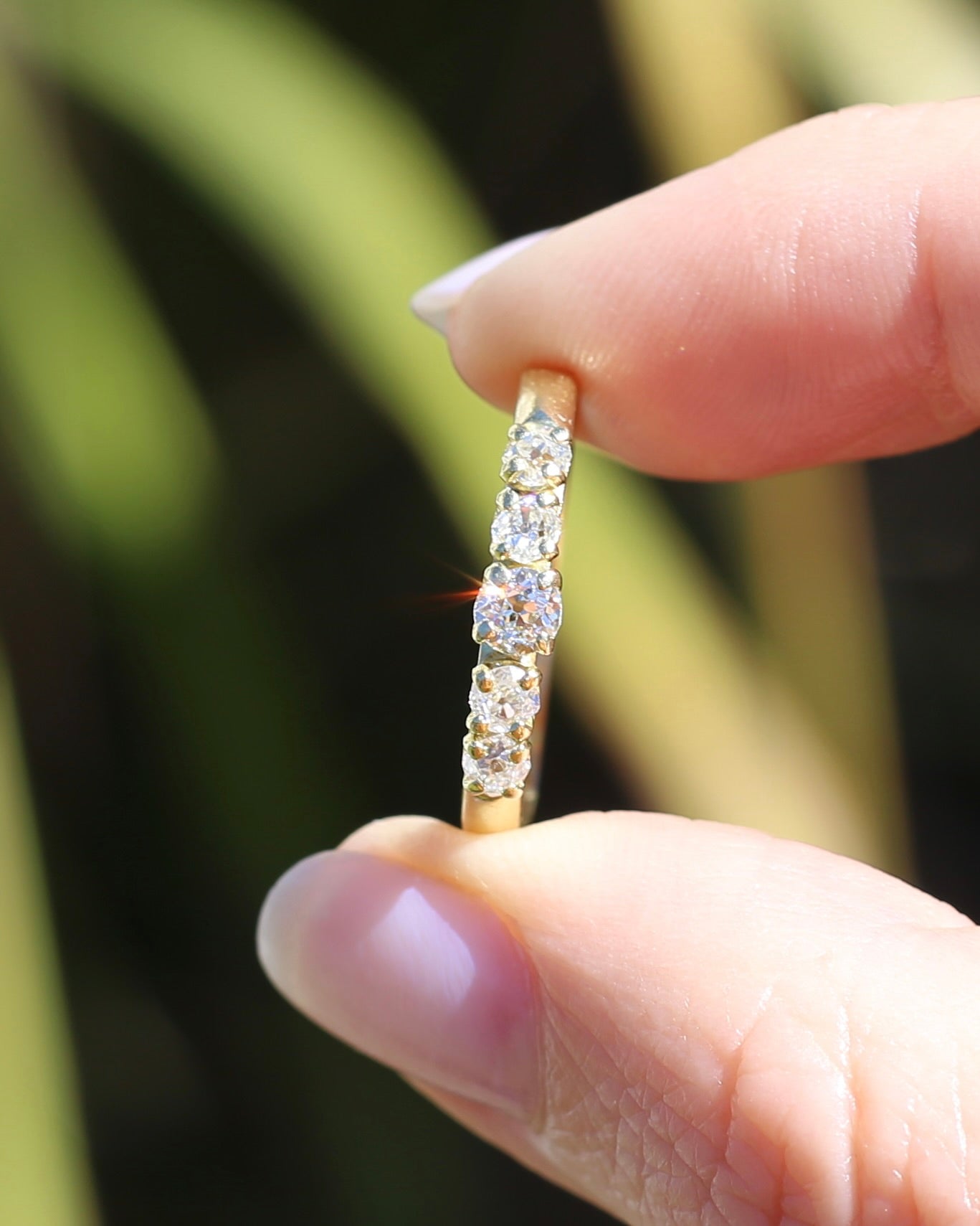 Five Stone Old Cut Diamond Ring approx 0.85ct, Claw Set, 18ct Yellow Gold, size T or 9.5