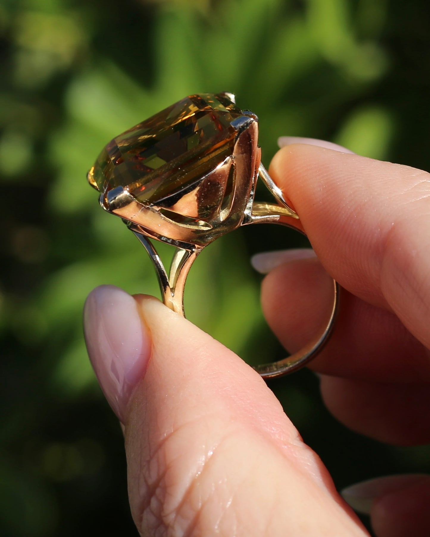 35ct Rectangular Step Cut Vivid Citrine in Chunky Vintage 9ct Yellow Gold Ring, size N1/2 or 7, 15.12g