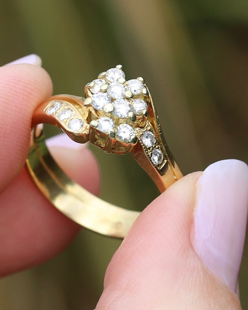 Circa 1970s Transitonal Brilliant Cut Diamond Ring, 18ct Yellow Gold Cluster Ring, size S or 9, 6.4g, with valuation