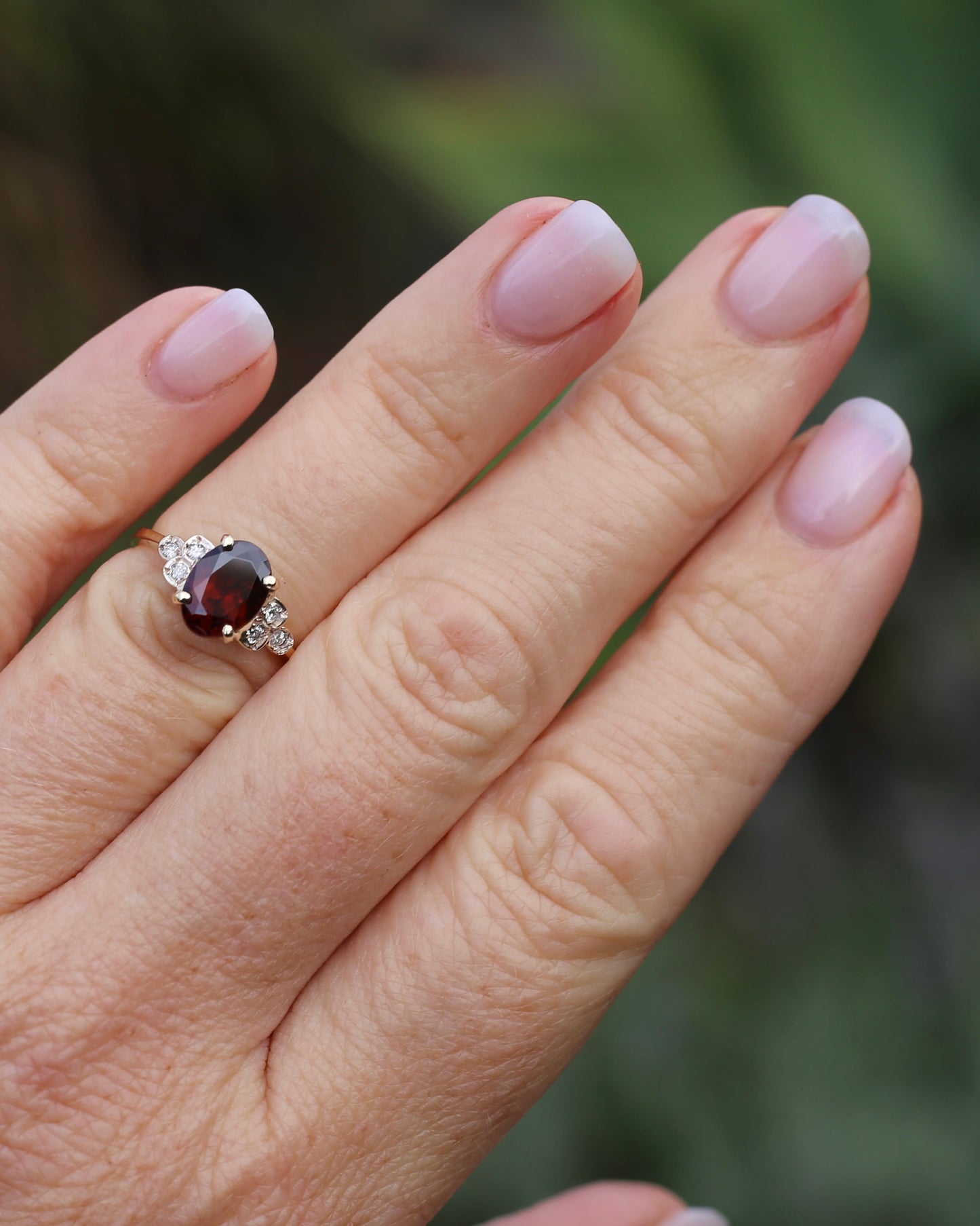 2.45ct Deep Red Whisky Zircon and Diamond RIng, 9ct Yellow Gold, size L or 5.75, 2.33g