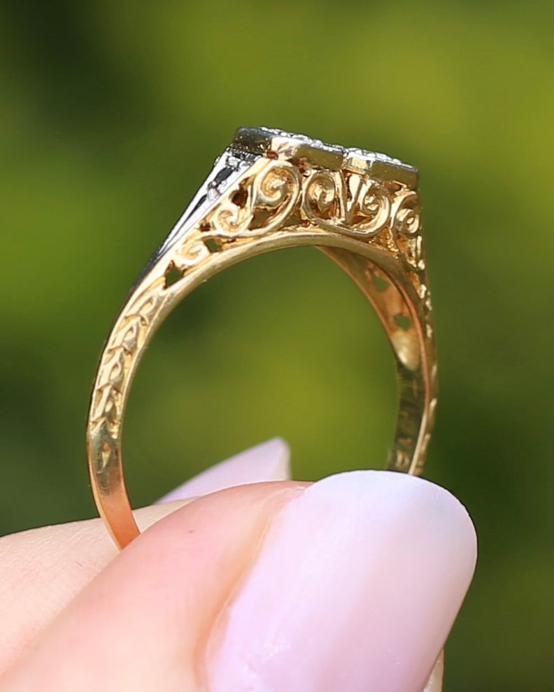 Circa 1910 Antique Toi Et Moi Transitional Cut Diamond Ring, 18ct Yellow Gold and Platinum, size N or just over 6.5, 2.42g, with valuation