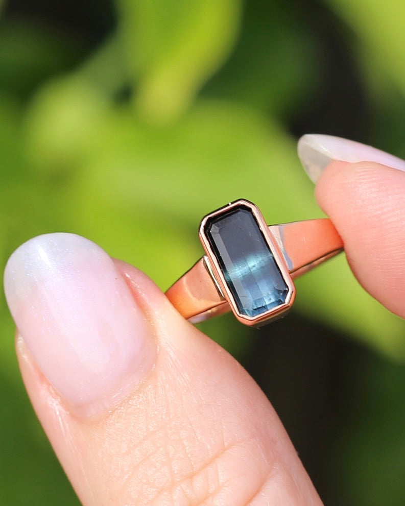 Bezel Set Bi-colour Tourmaline in Rose Gold, 9ct Rose Gold, size P or 7.75, 4.35g