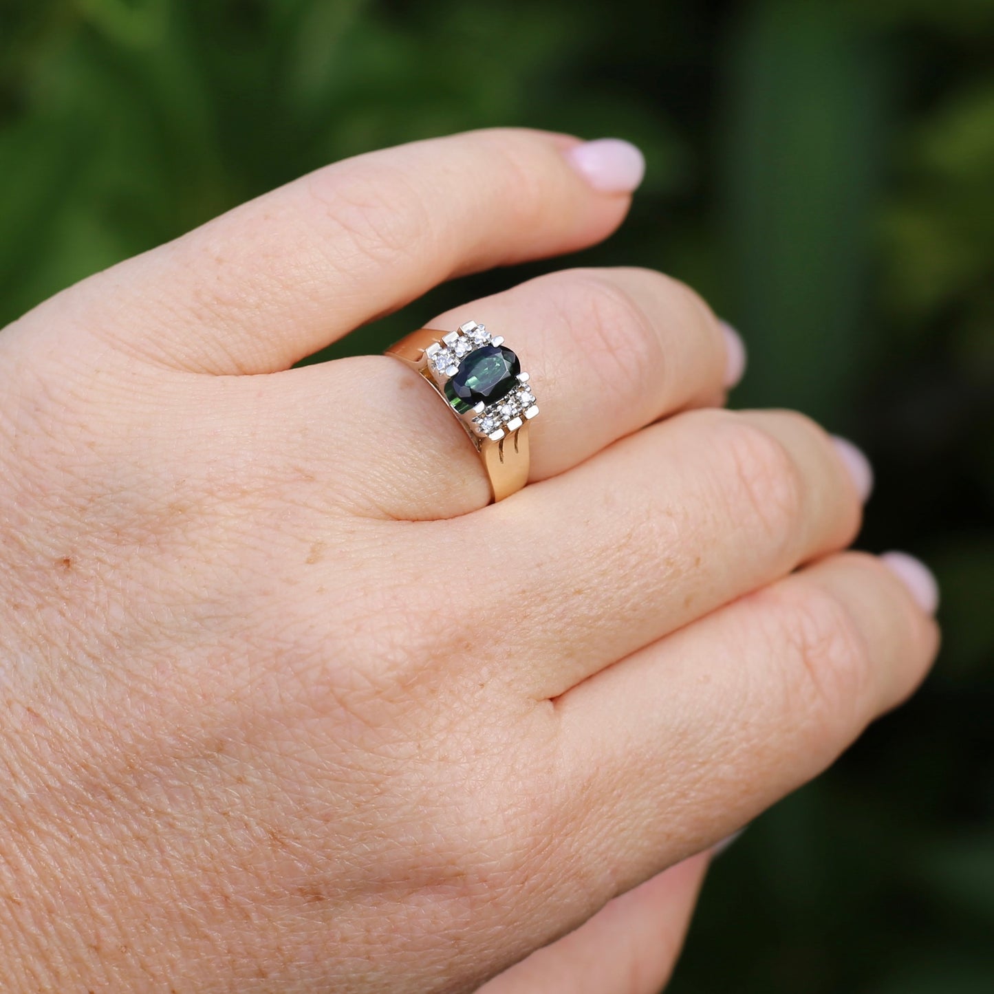 0.95ct Green Tourmaline and Diamond High Set Ring, 9ct White and Yellow Gold, size O or just over 7