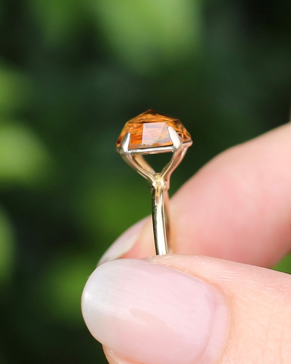 3.87ct Rose Cut Australian Zircon Ring, Claw Set in 9ct Yellow Gold, size 5.25 or K, 2.40g