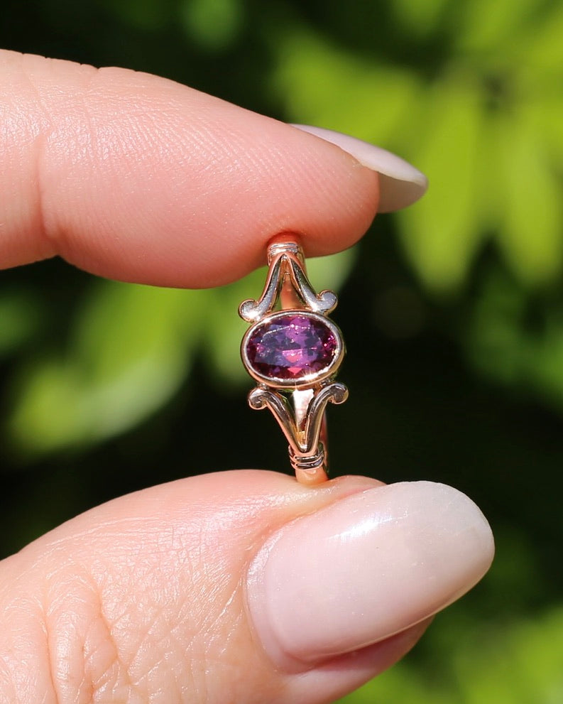 1996 Australian Made Bezel Set Rhodolite Garnet, 9ct Rose Gold, size O or just over 7, 2.60g