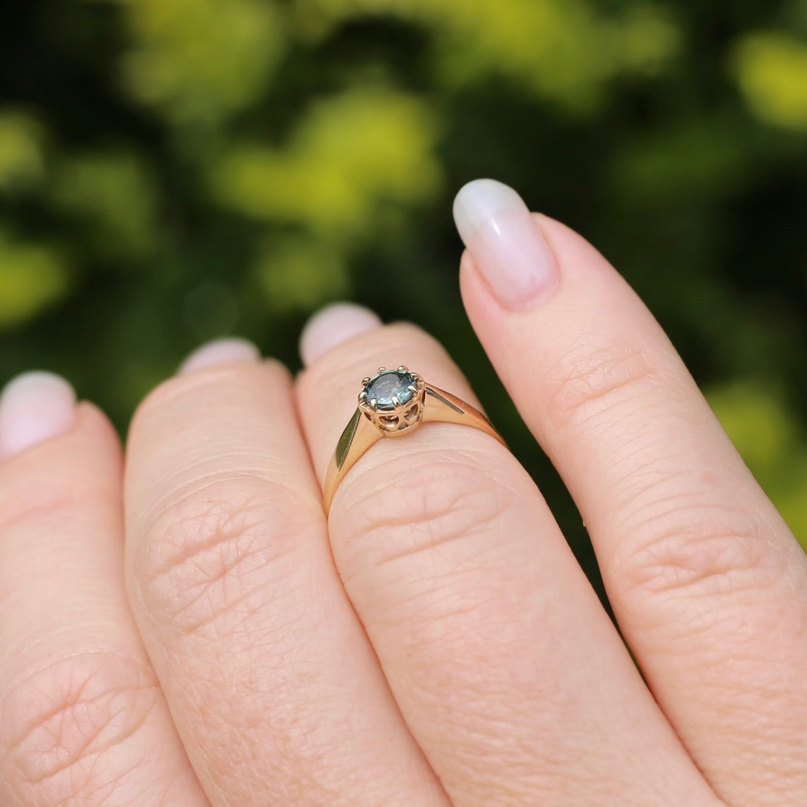 Seafoam Sapphire Solitaire in 8 Claw Setting, 9ct Yellow Gold, size L or just under 5.5