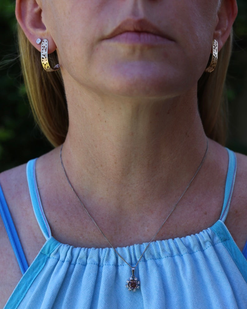 Floral Hand Carved 9ct Yellow Gold Earrings - Studs-, 9ct Yellow Gold, 3.13g