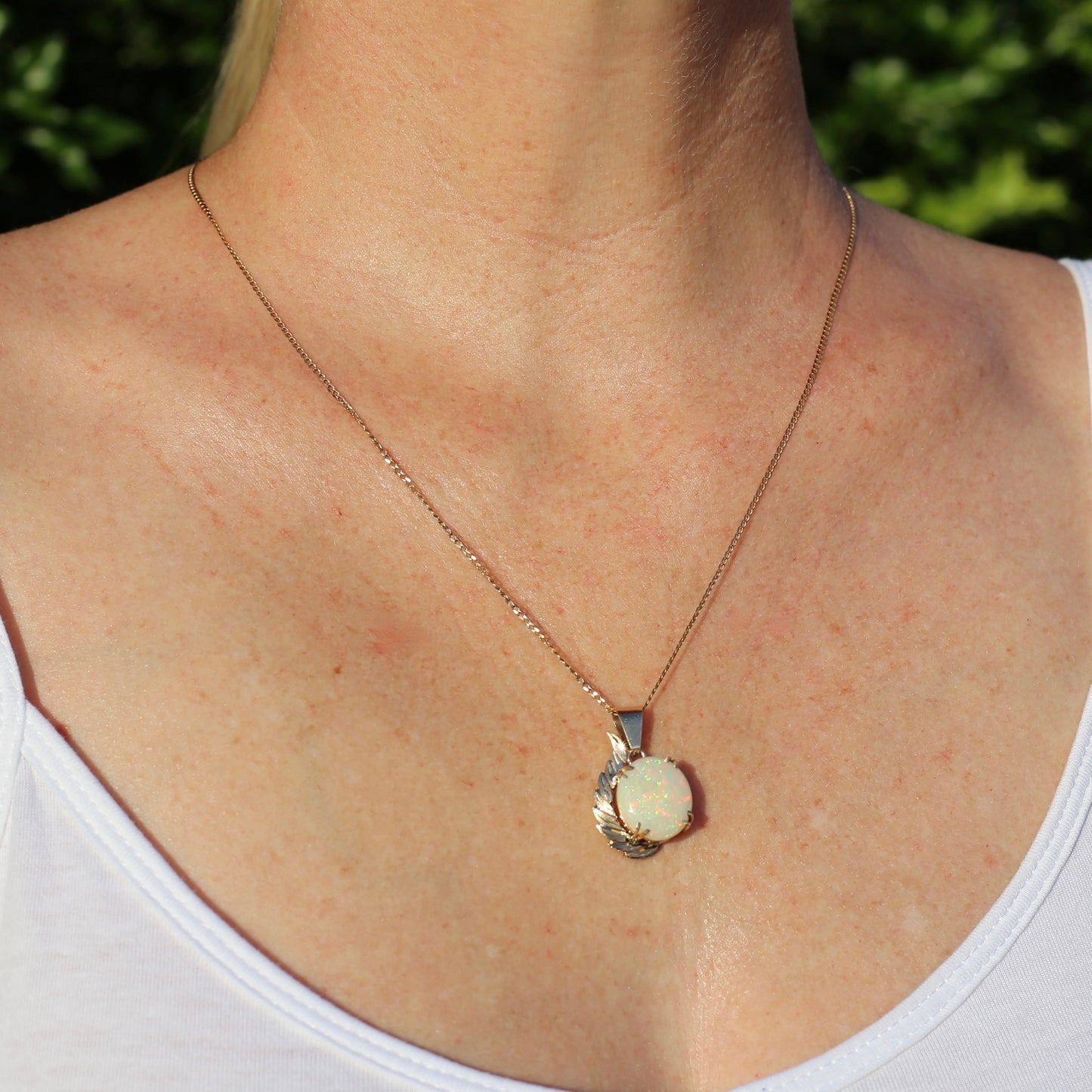 Solid White Opal and 9ct Gold Pendant, on 9ct Gold Chain, 50cm, 6g total weight