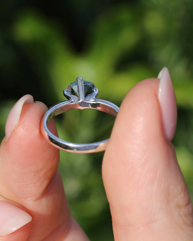 1ct Natural Aquamarine Cushion Cut Ring, Silver, size M1/2 or 6.5, 2.63g