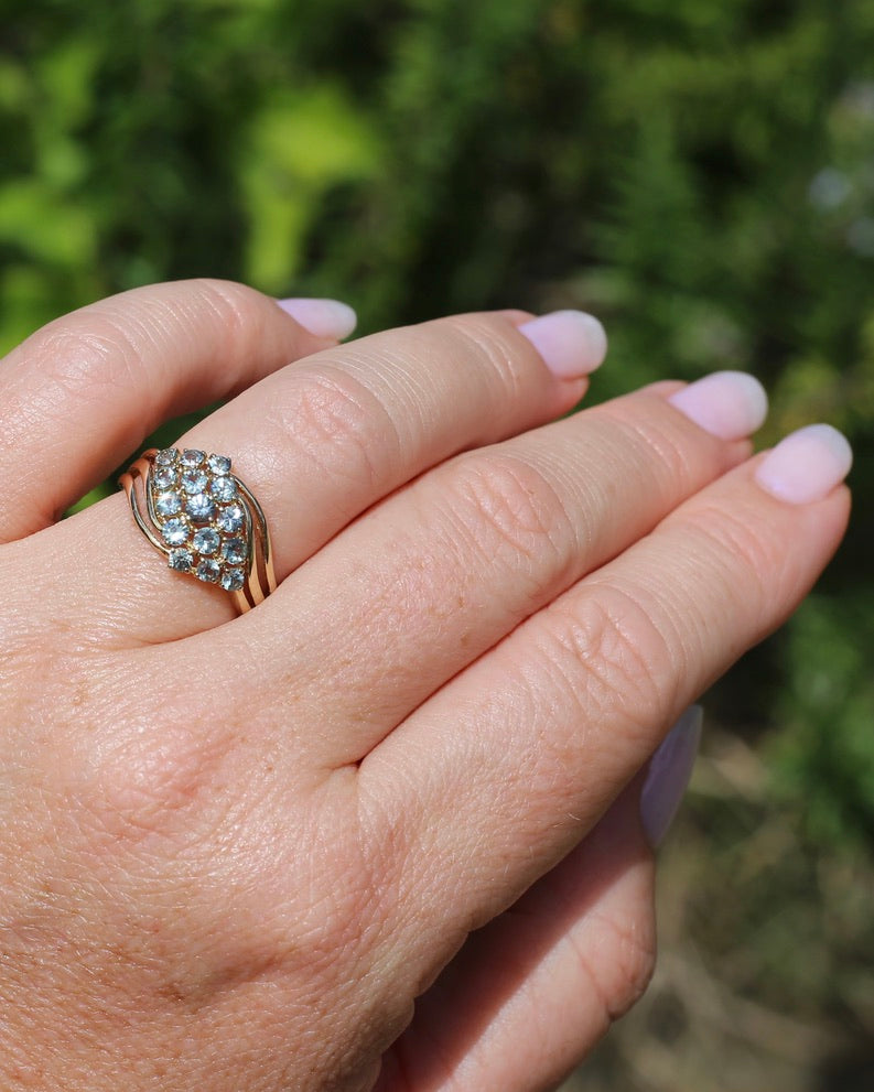 Pale Blue Parti Sapphire Bypass Cluster Ring, 9ct Yellow Gold, size P1/2 or 7.75, 2.75g