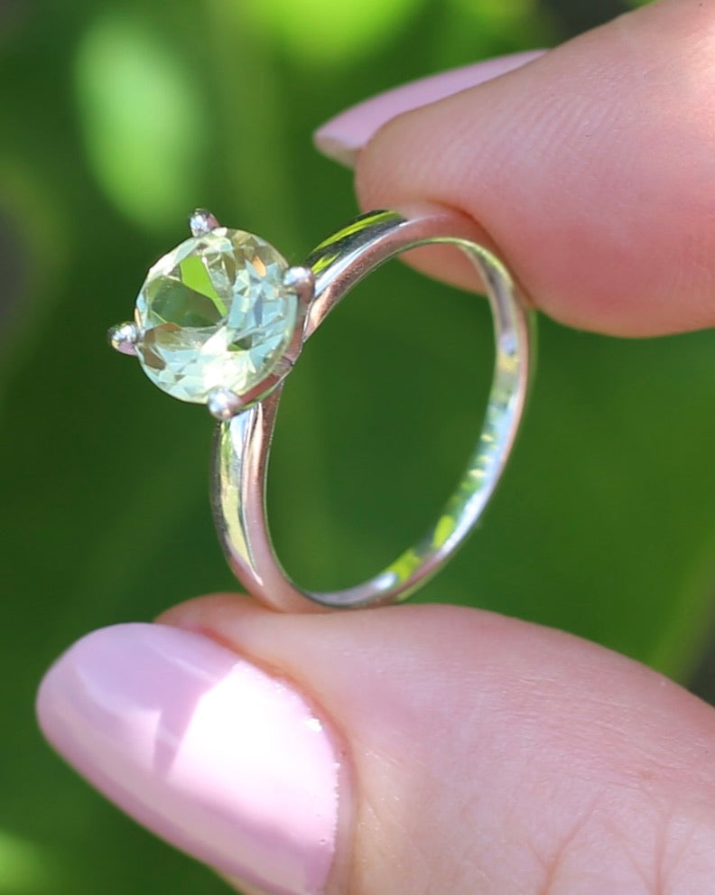 1.8ct Lemon Quartz Solitaire, Sterling Silver, size O or 7.25, 2.04g