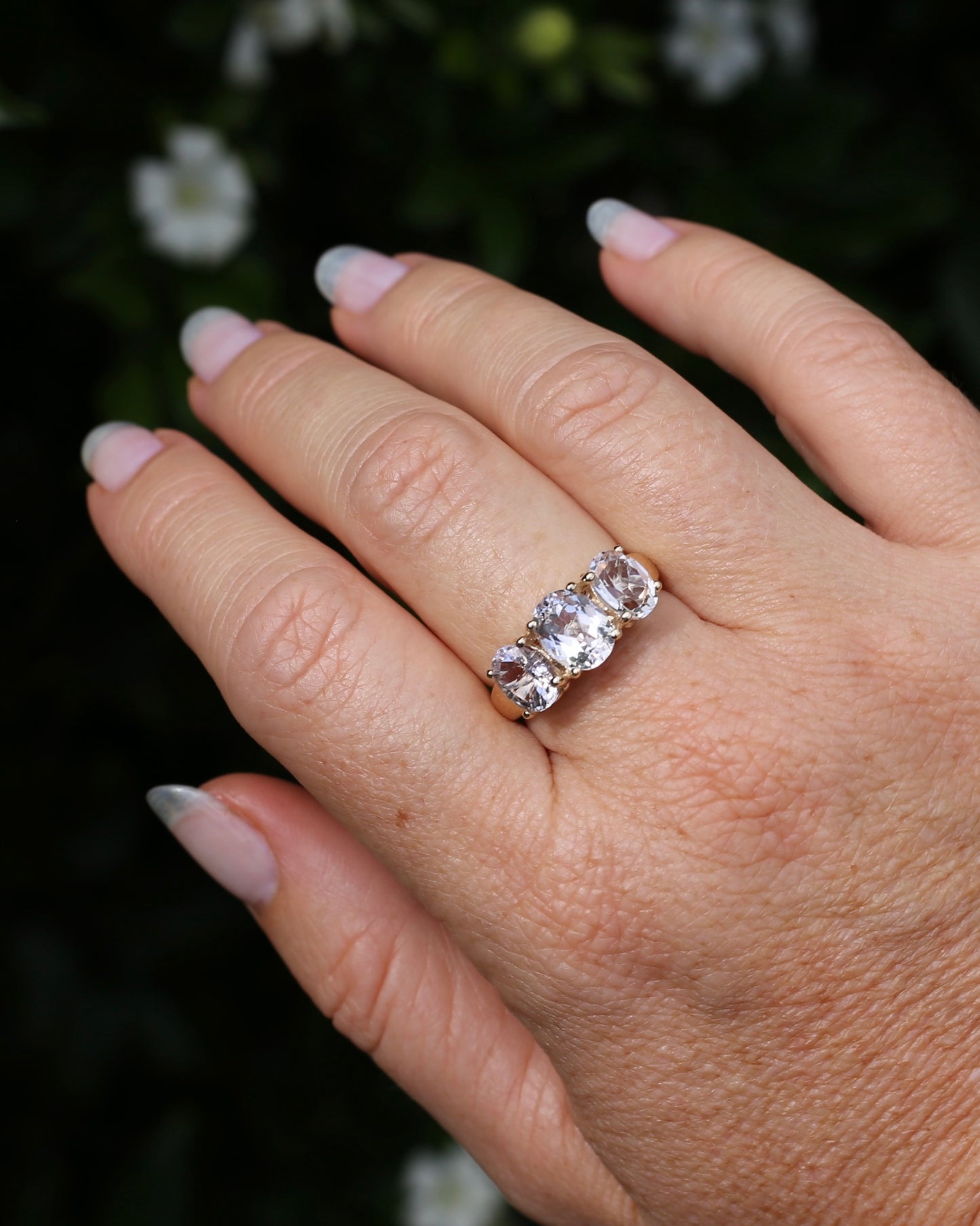 Oval Trilogy Rock Crystal Ring, 9ct Yellow Gold, size Q1/2 or 8.5, 5.59g