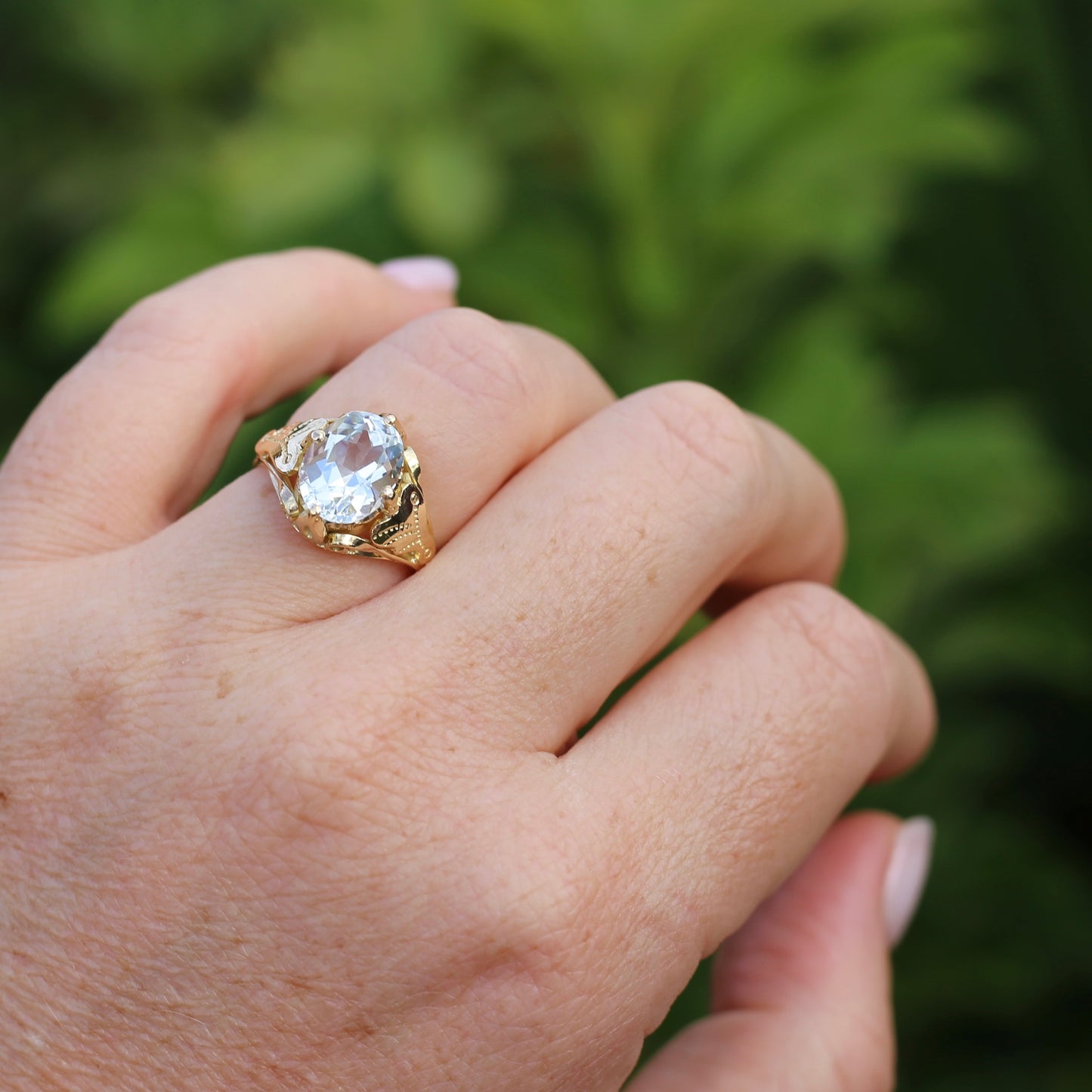 3.26ct Oval Natural Aquamarine in Hand Crafted 18ct Yellow Gold Ring, size P or 7.5, with Valuation